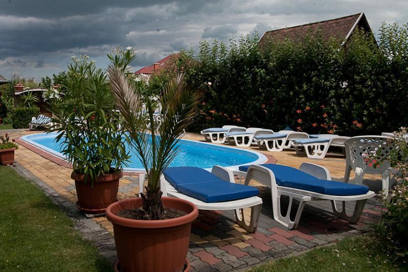 Hotel Holp Panzio Balatonföldvár Exteriér fotografie